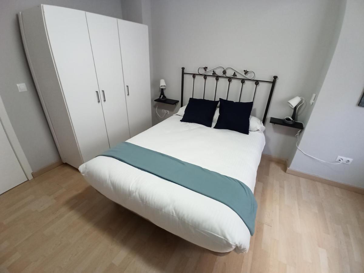 Holidays2Malaga Salitre 3 Bedroom Up To 7 People High Speed Wifi Kültér fotó