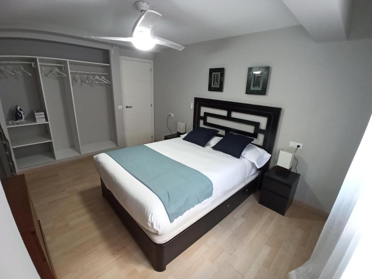 Holidays2Malaga Salitre 3 Bedroom Up To 7 People High Speed Wifi Kültér fotó